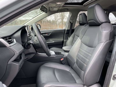 2023 Toyota RAV4 Hybrid XLE Premium