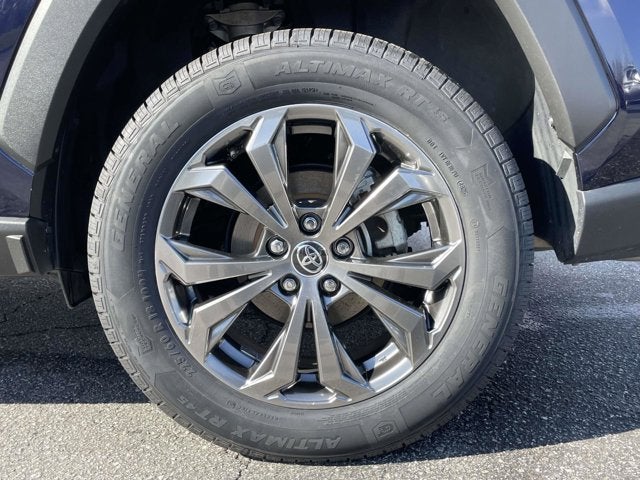 2024 Toyota RAV4 Hybrid XLE Premium