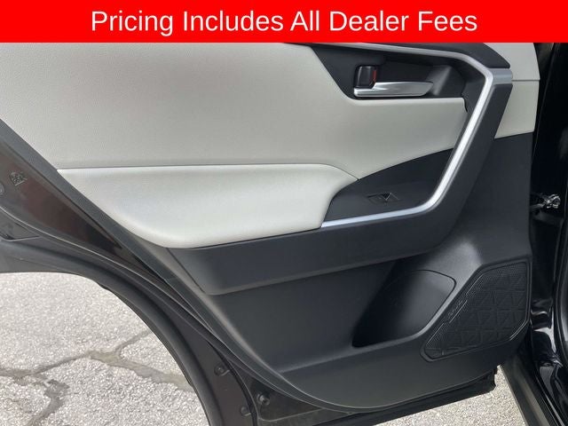2023 Toyota RAV4 Hybrid XLE Premium
