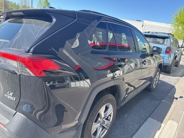 2023 Toyota RAV4 Hybrid LE