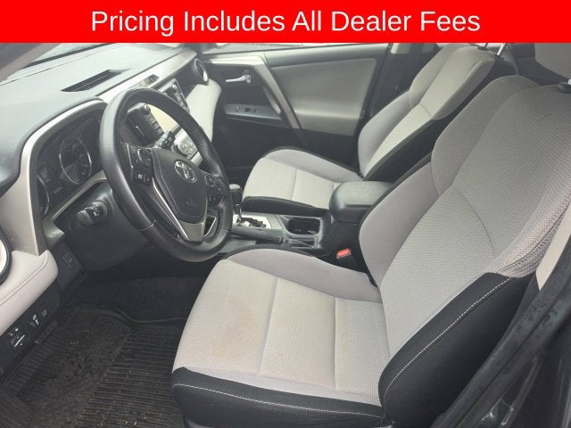 2017 Toyota RAV4 Hybrid XLE