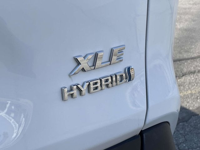 2023 Toyota RAV4 Hybrid XLE