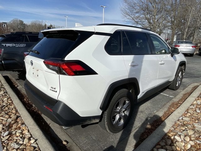 2023 Toyota RAV4 Hybrid XLE