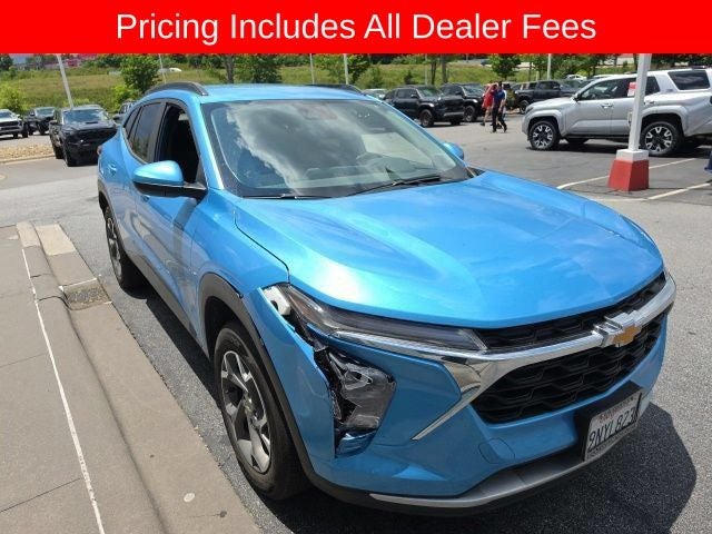 2025 Chevrolet Trax LT