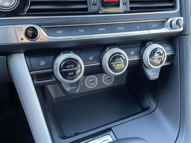 2023 Genesis G70 2.0T