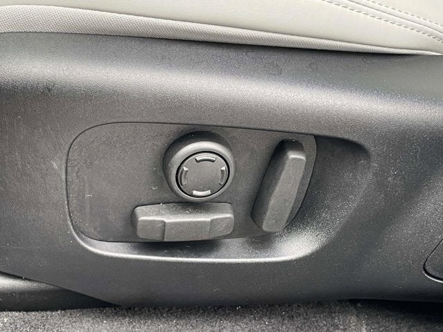 2025 Land Rover Range Rover Velar S