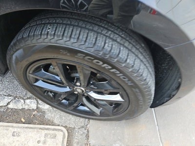 2025 Land Rover Range Rover Velar S