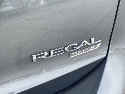 2018 Buick Regal TourX Essence