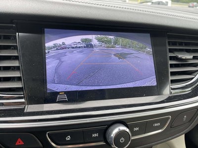 2018 Buick Regal TourX Essence