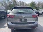 2018 Buick Regal TourX Essence