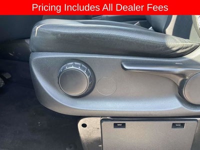 2023 Mercedes-Benz Metris Passenger
