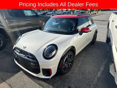 2026 MINI Hardtop Iconic