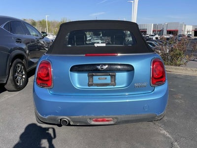 2016 MINI Cooper Base