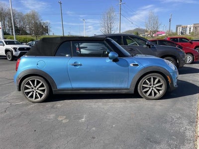 2016 MINI Cooper Base