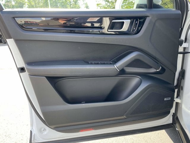 2020 Porsche Cayenne Base