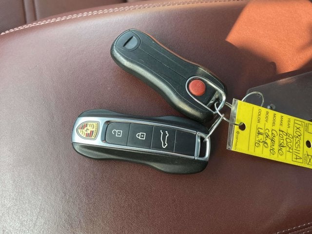 2024 Porsche Cayenne Coupe Base