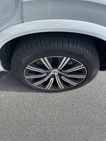 2023 Volvo XC90 B6 Core