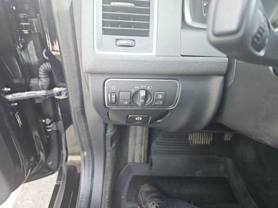 2016 Volvo XC60 T6 Drive-E