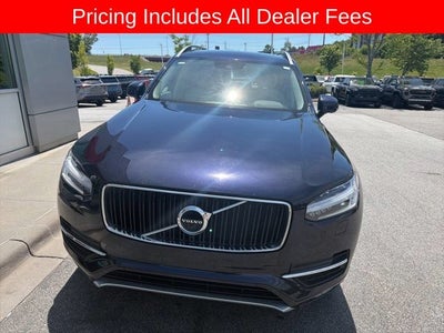 2017 Volvo XC90 T6 Momentum