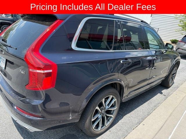 2017 Volvo XC90 T6 Momentum