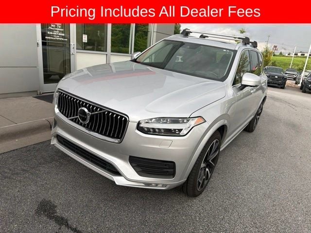 2021 Volvo XC90 T6 Momentum