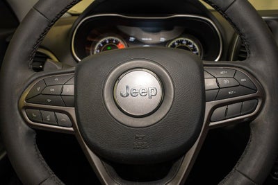 2022 Jeep Cherokee Latitude Lux