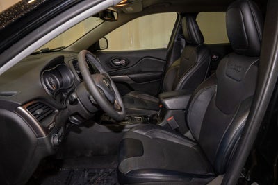 2022 Jeep Cherokee Latitude Lux