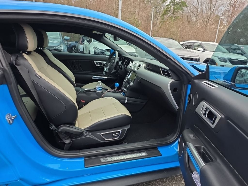 2017 Ford Mustang EcoBoost Premium