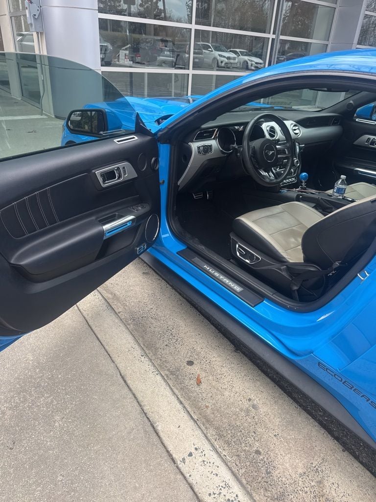 2017 Ford Mustang EcoBoost Premium