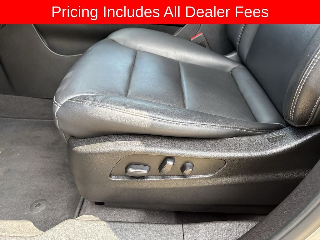 2024 Cadillac XT4 Luxury