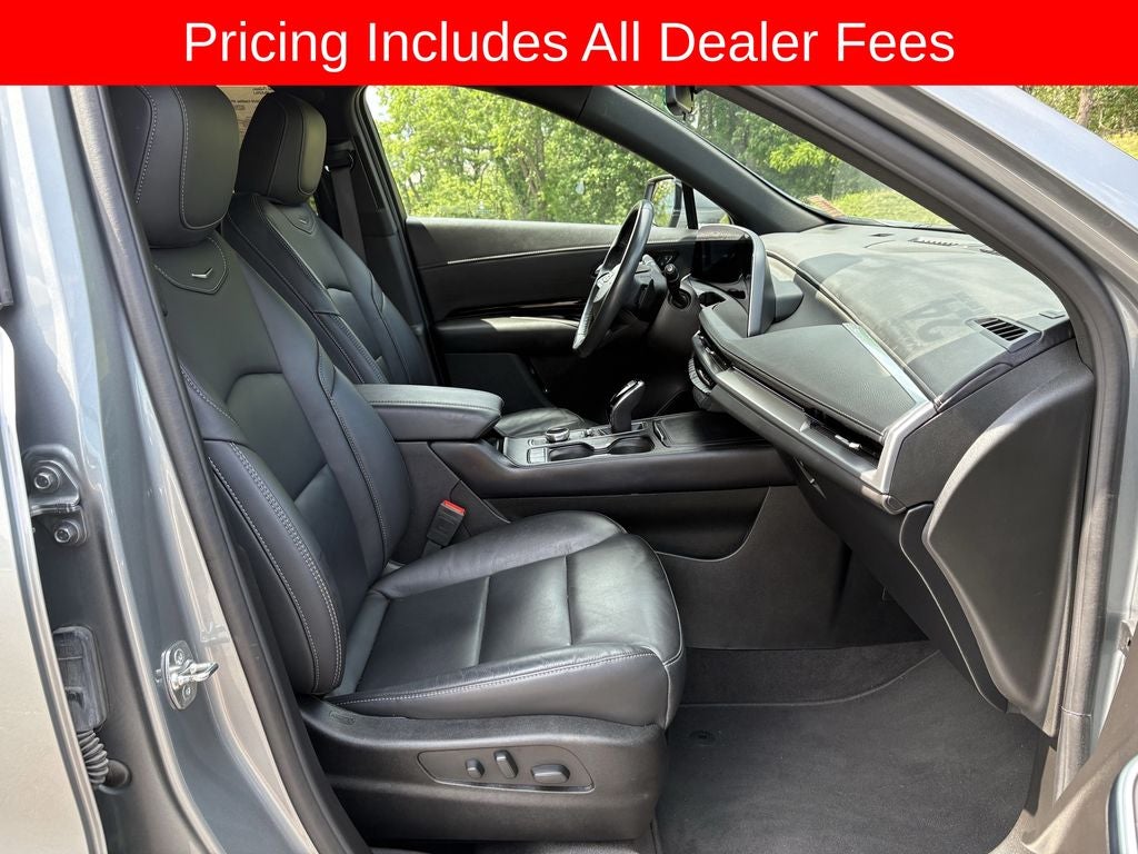 2024 Cadillac XT4 Luxury