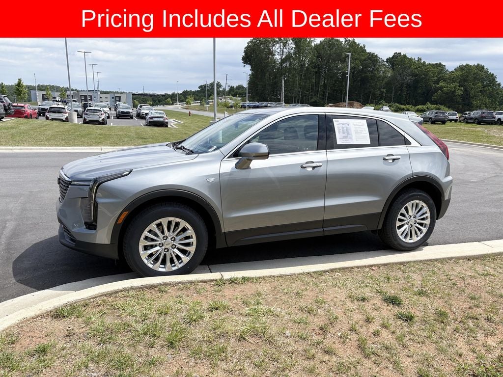 2024 Cadillac XT4 Luxury