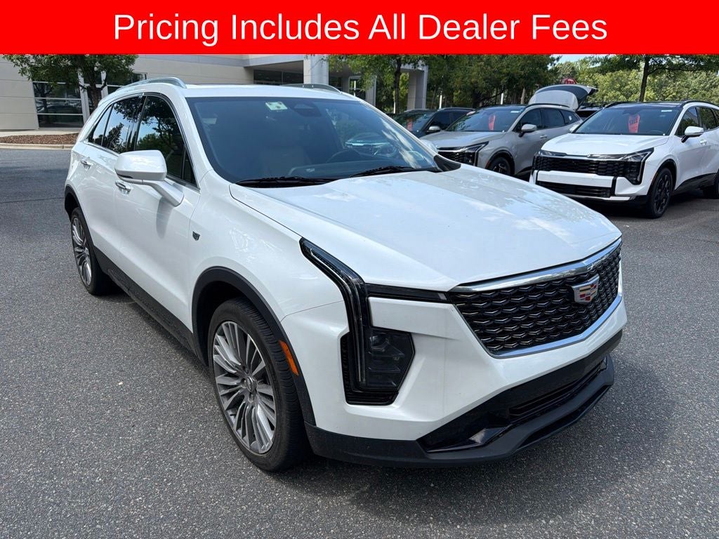 2024 Cadillac XT4 Premium Luxury