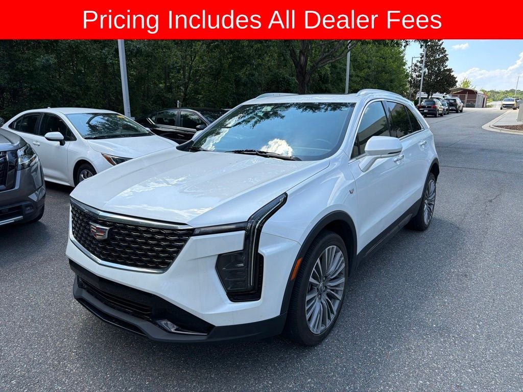 2024 Cadillac XT4 Premium Luxury