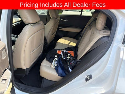 2024 Cadillac XT4 Premium Luxury