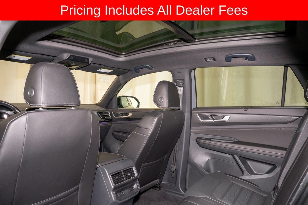2025 Volkswagen Atlas Cross Sport 2.0T SEL R-Line Black