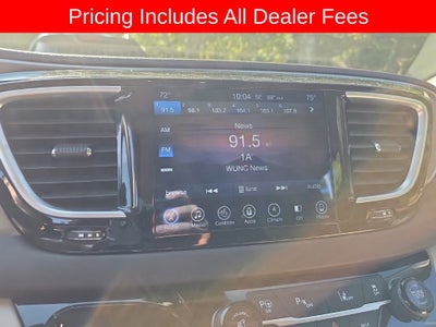 2017 Chrysler Pacifica Touring L Plus