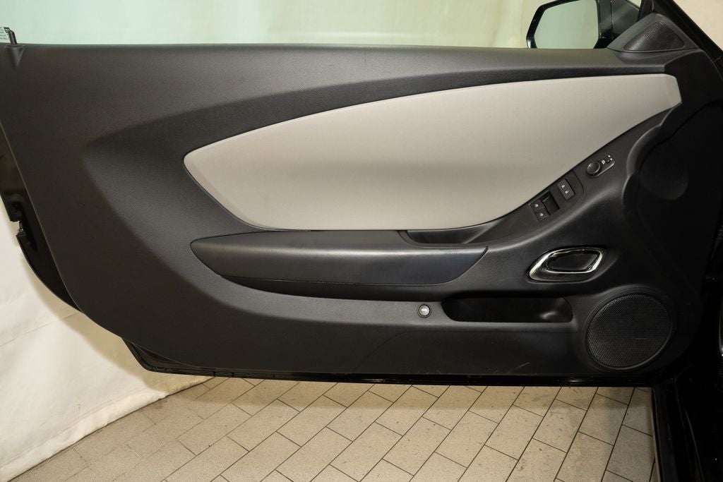 2015 Chevrolet Camaro 2LS