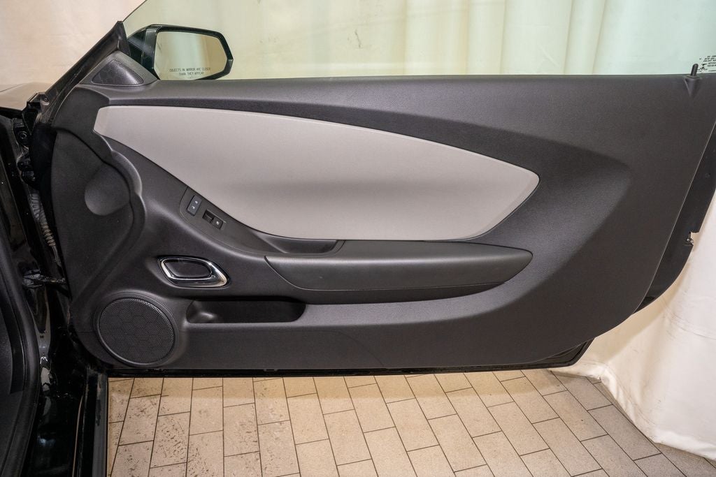 2015 Chevrolet Camaro 2LS