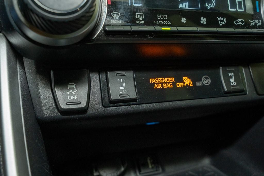 2019 Toyota RAV4 Hybrid XSE