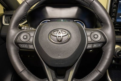 2019 Toyota RAV4 Hybrid XSE