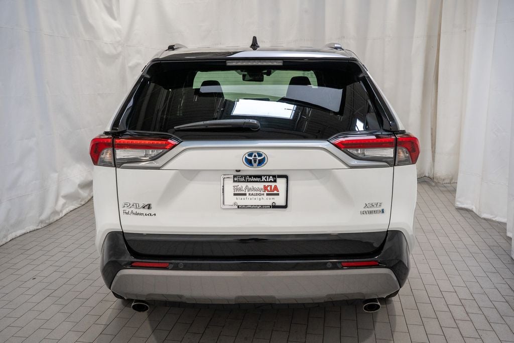 2019 Toyota RAV4 Hybrid XSE