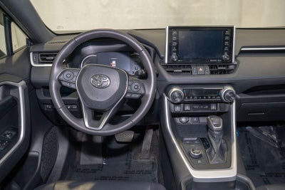 2020 Toyota RAV4 Hybrid XSE