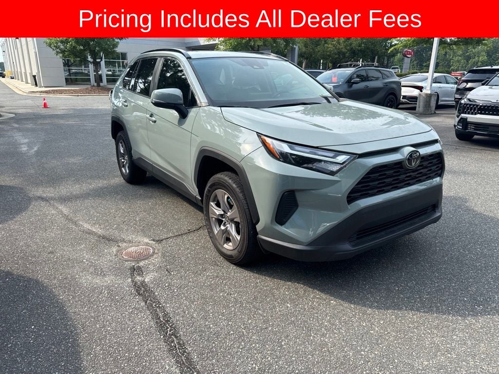 2023 Toyota RAV4 XLE
