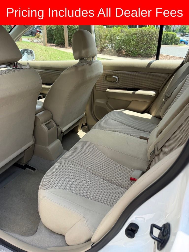 2012 Nissan Versa 1.8 SL