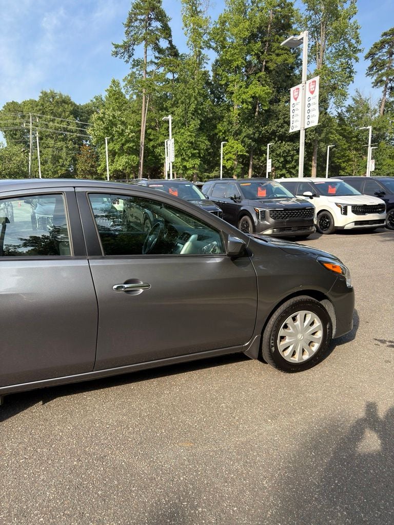 2019 Nissan Versa 1.6 SV