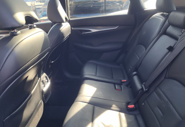 2023 INFINITI QX50 LUXE