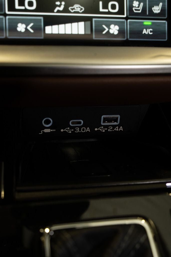 2023 Subaru Outback Touring