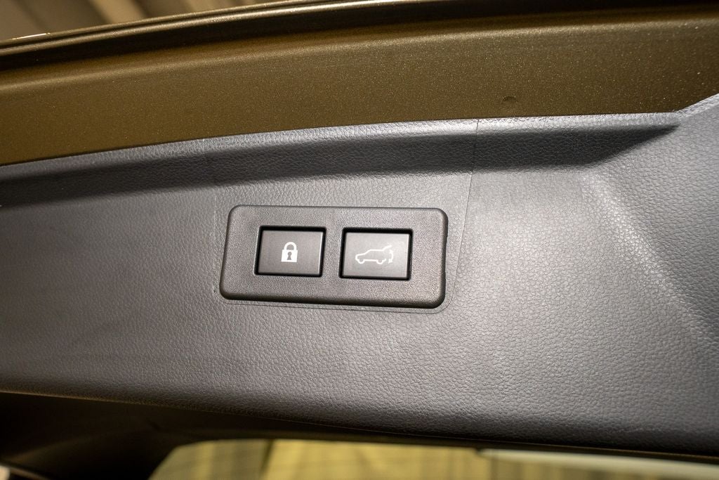 2023 Subaru Outback Touring