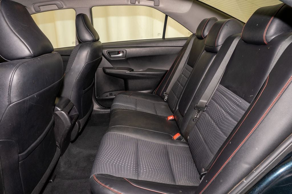 2015 Toyota Camry SE